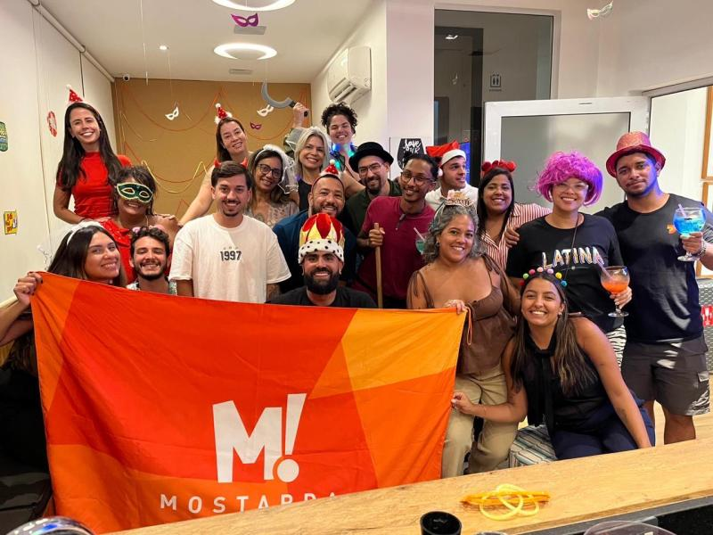 Carnaval da equipe — Mostarda Produções