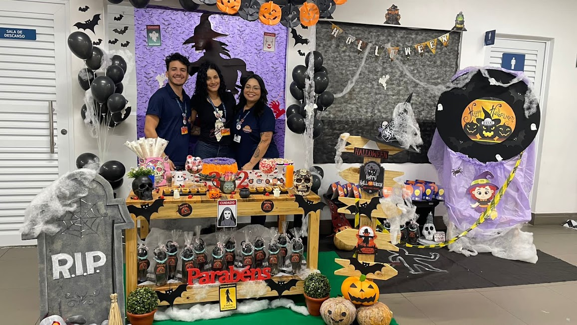 Comemoração de Halloween — Assaí Loja 302 Galeão
